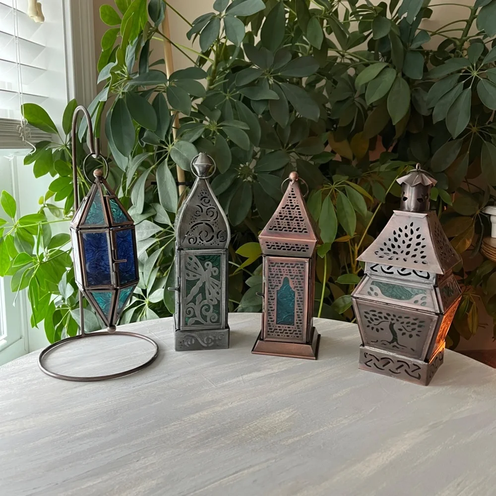 Lantern - Picture 3 of 4